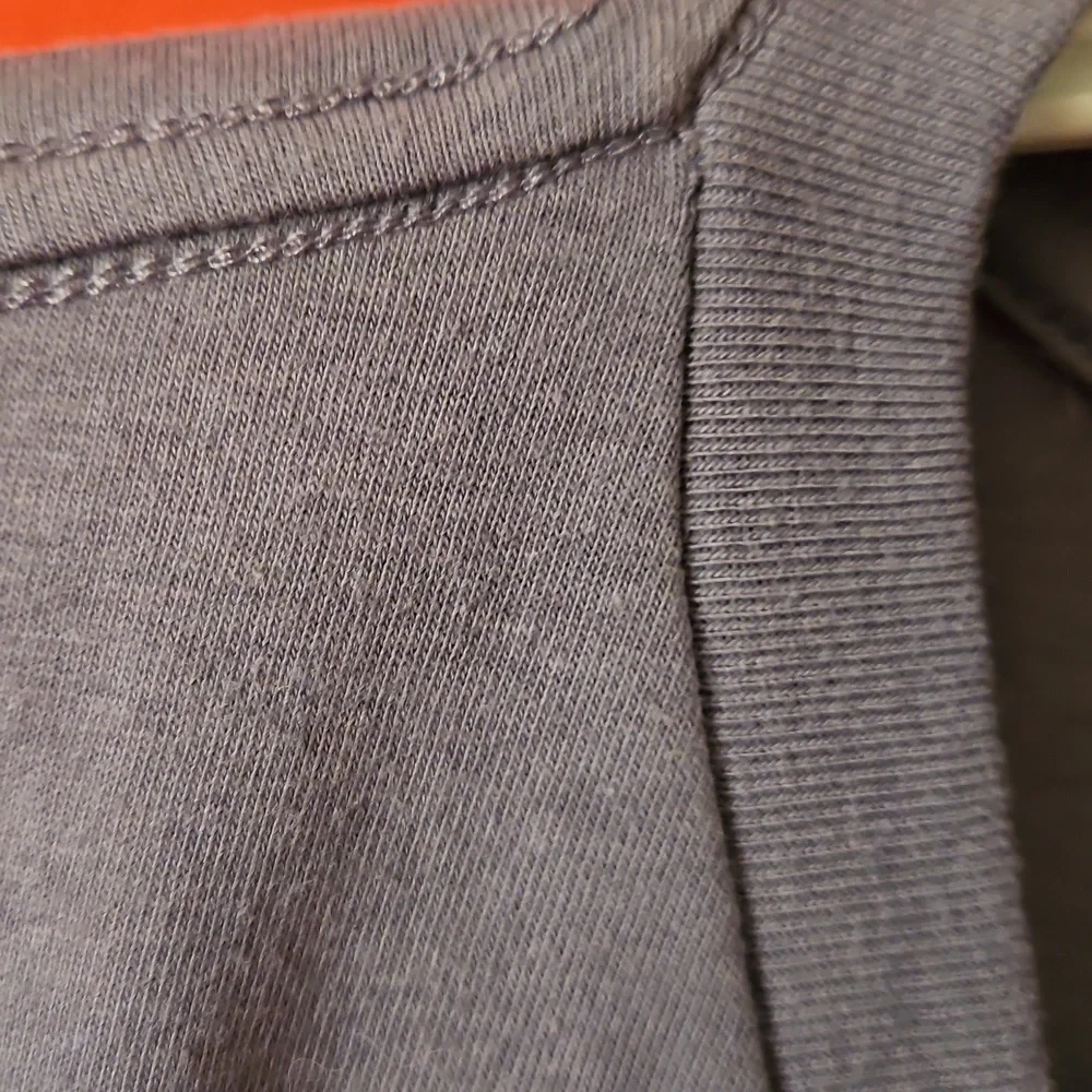 Fresh Clean Threads 2X Flint Purple/Dusty Lavender - Ethically Made V-Neck NWOT - Picture 6 of 7